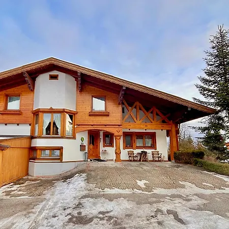 Fink, Haus Martin Apartment