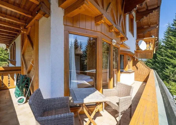 Apartment Fink, Haus Martin