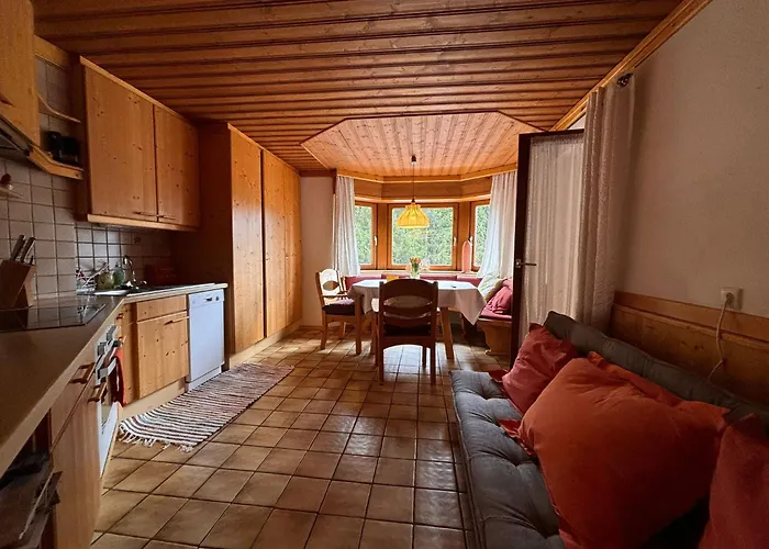 Fink, Haus Martin Apartment *